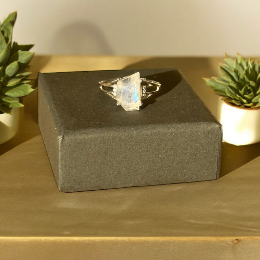 Medium Moonstone Ring